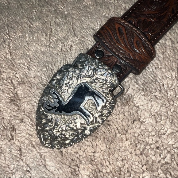 Nocona Belt Co Engraved Leather Western Belt with Deer Buckle Size 42 - Picture 2 of 7